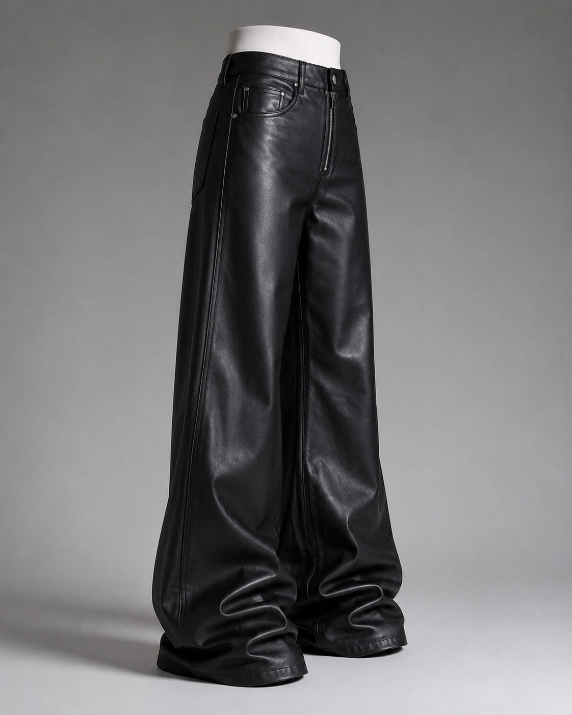 Yawrik Leather pants